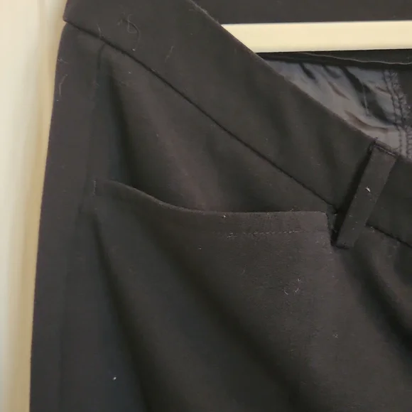 Women's 212 collection size 16 short - Picture 4 of 6